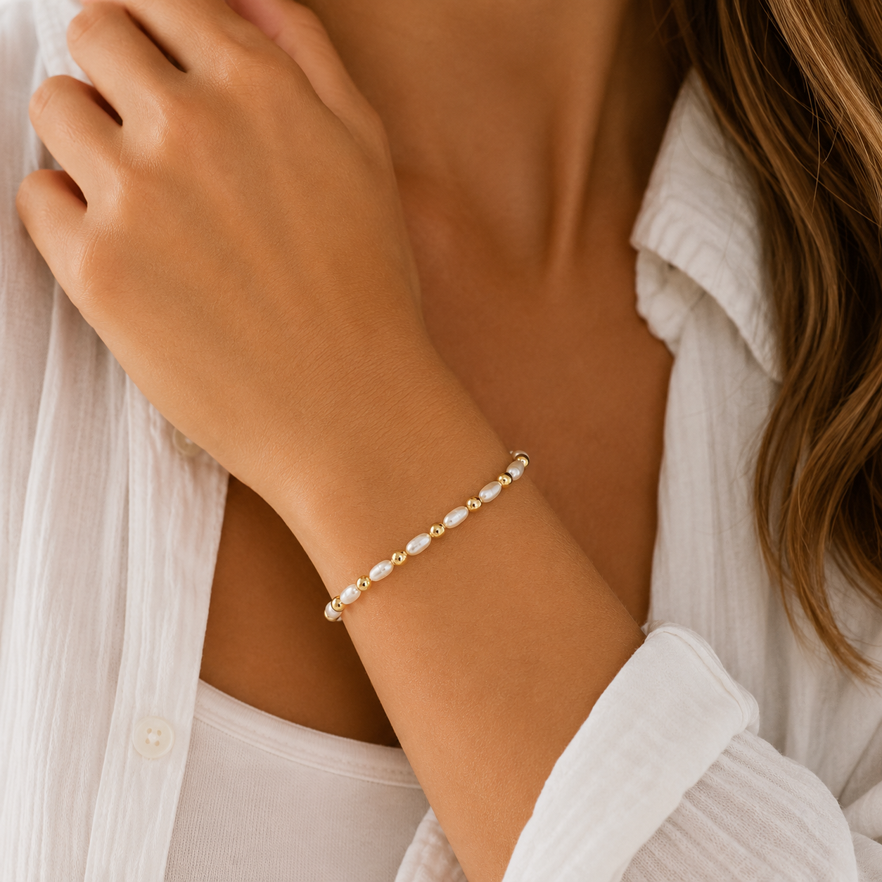 3mm Montauk 14k Gold and Pearl Waterproof Bracelet erin gray