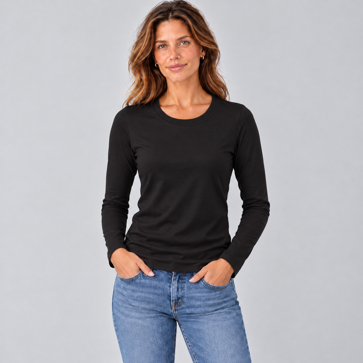 Saturday Tee in Black - Long Sleeve erin gray