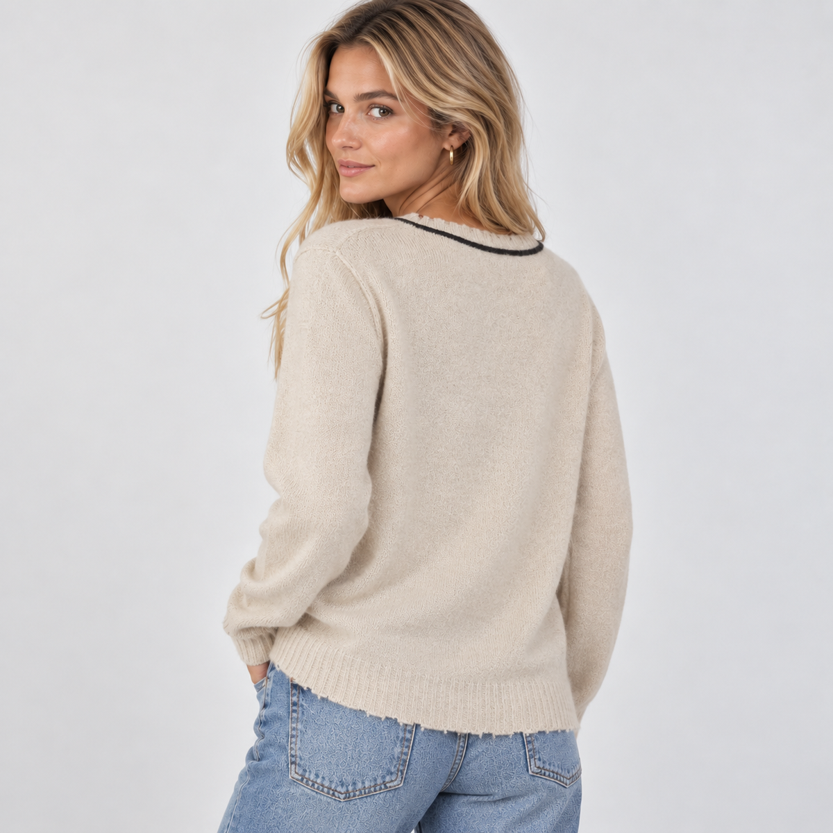 Highland Raw Edge 100% Mongolian Cashmere Sweater in Beige with Black erin gray