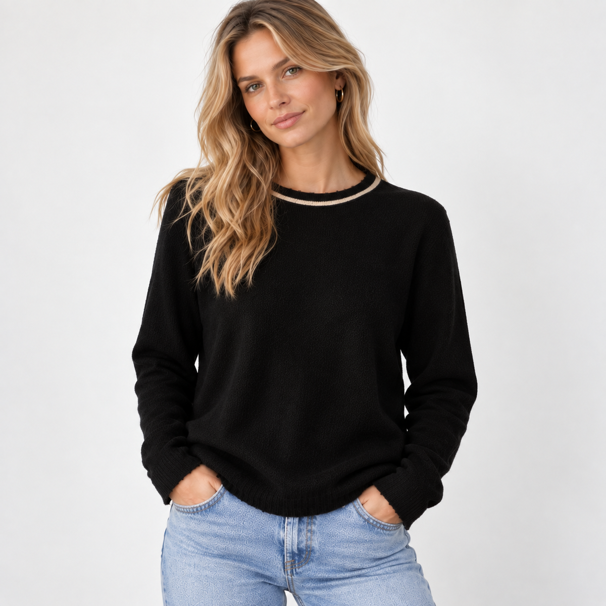 Highland Raw Edge 100% Mongolian Cashmere Sweater in Black with Beige erin gray