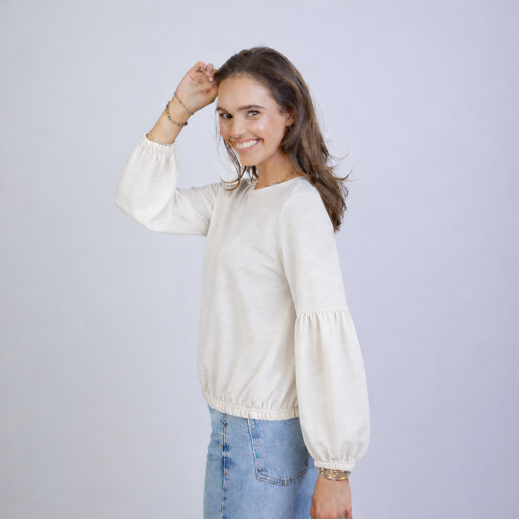 English Popover Top in Linen - Long Sleeve