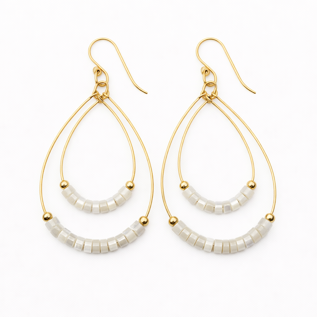 Heishi Ella Cate Earring in WHITE