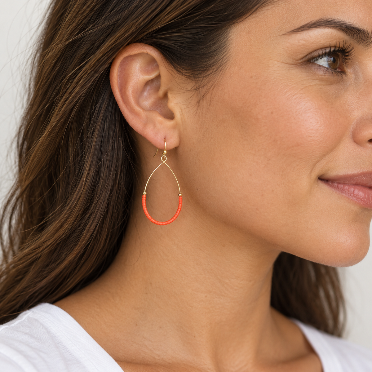E-ASTER-GAMEOR earring on model