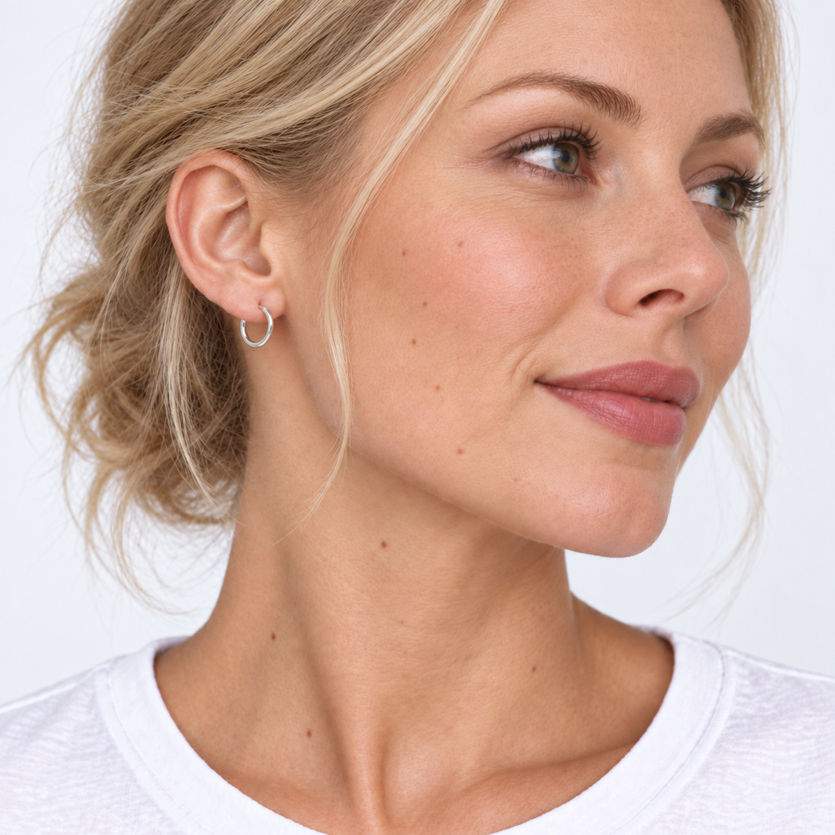 Sterling Silver Laguna 18mm Hoop Earring erin gray