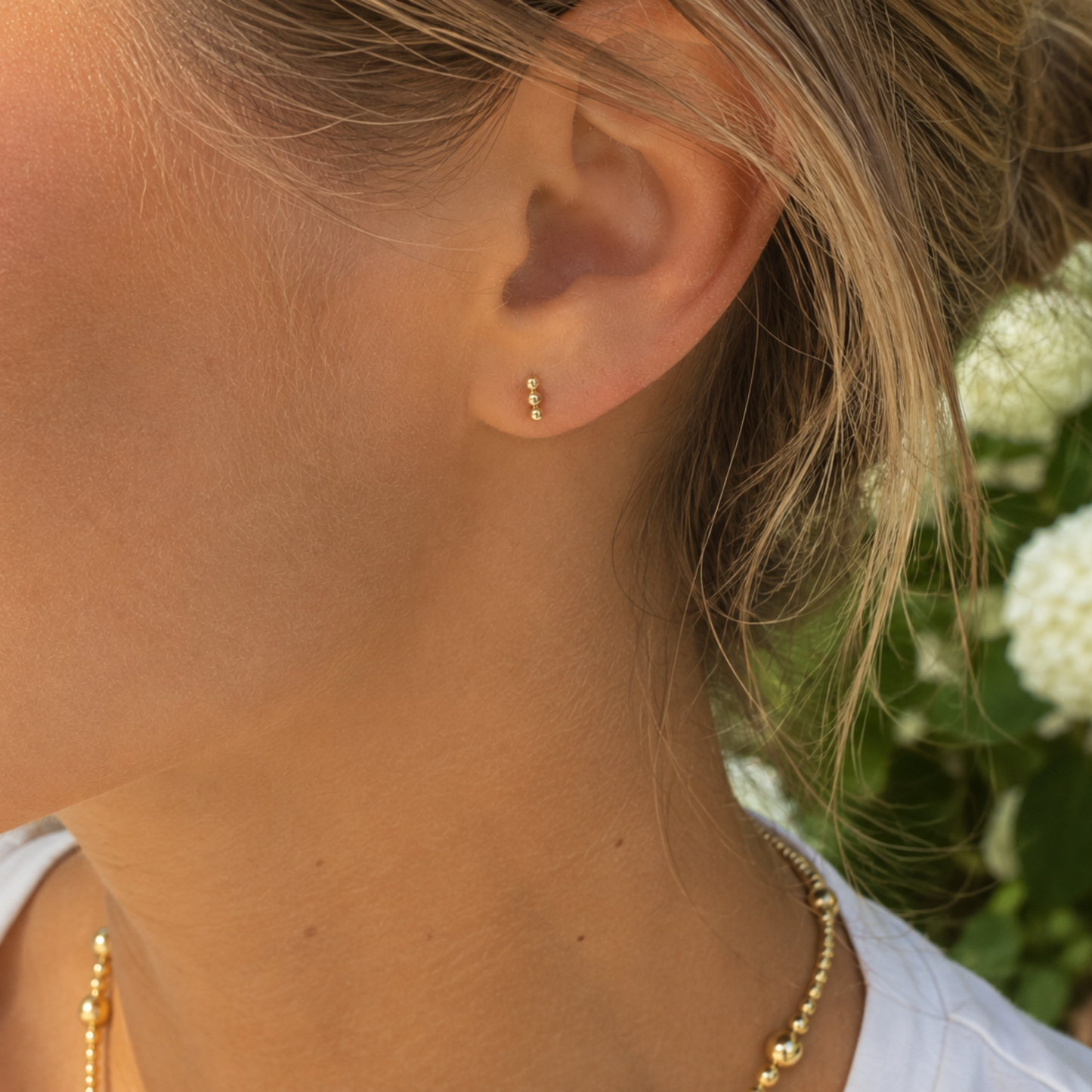 3 Dot Stud Earring in 14k Gold-filled erin gray