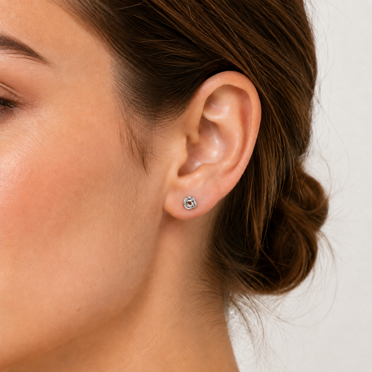 Small Knot Stud Earring in Sterling Silver erin gray