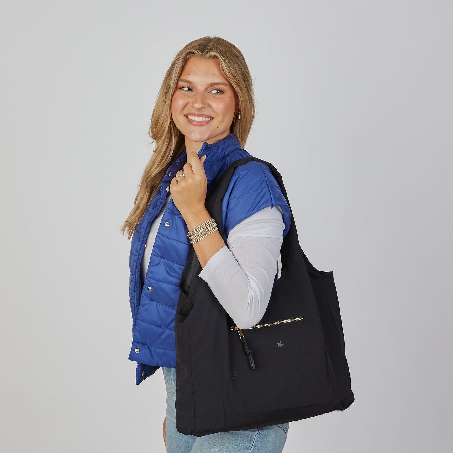 Active Everyday Washable Tote in Black erin gray