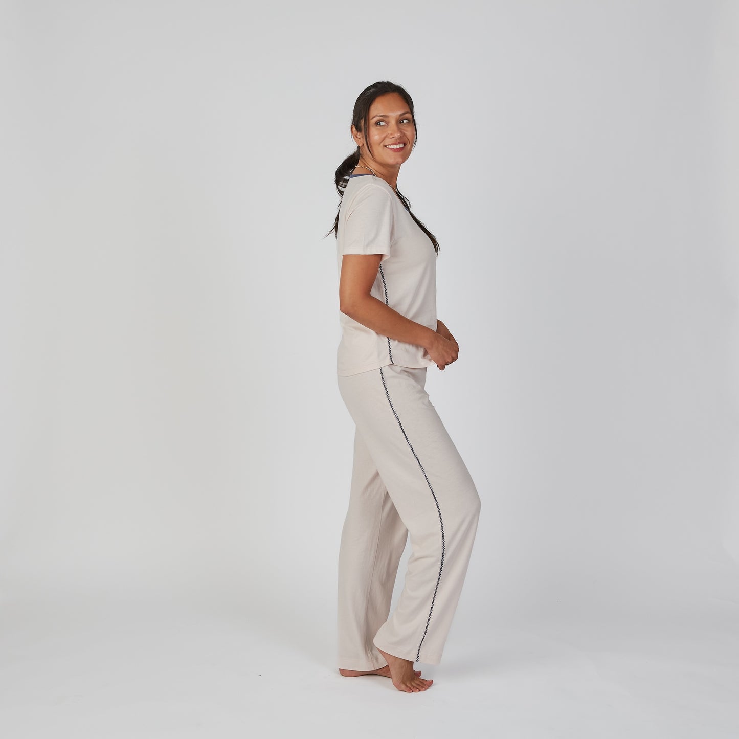 Perfect Cotton Modal Pajama Pants Set in Pink erin gray