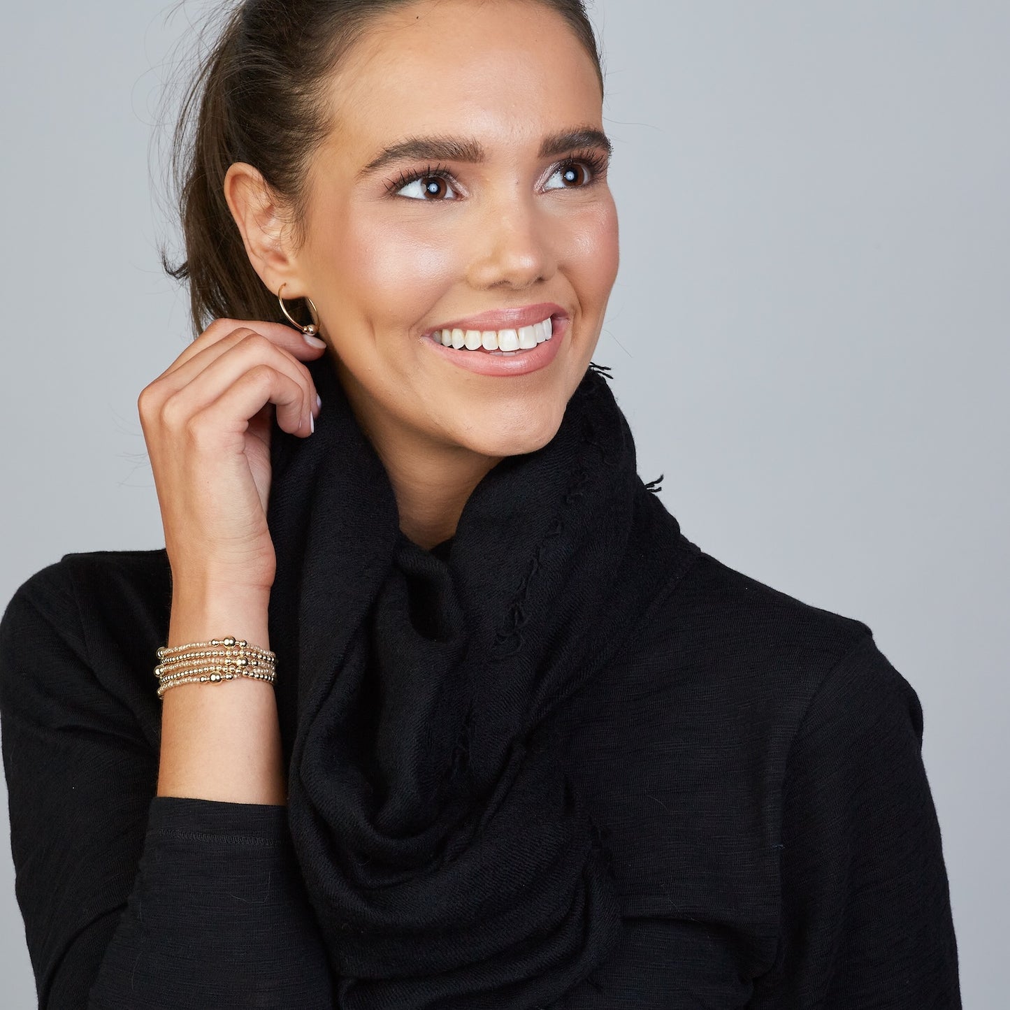 Peachy Stack gold beaded bracelet set – Erin Gray