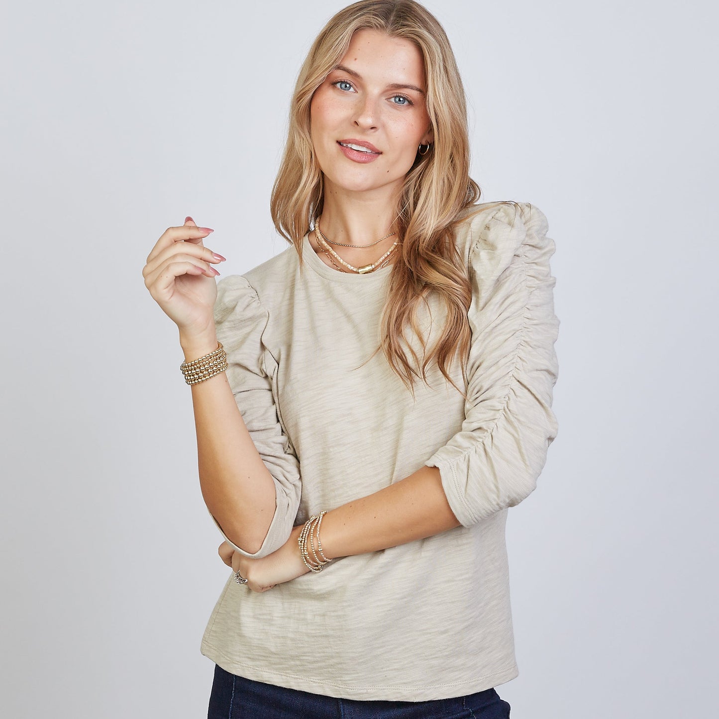 Sophie Ruched Elbow-length Tee in Sand | erin gray