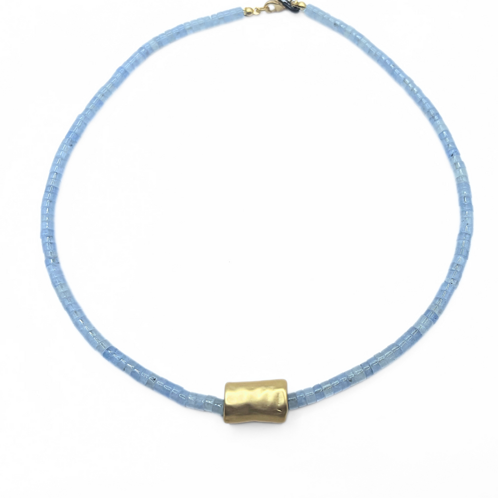 The Heishi Matte Gold Barrel Necklace in AQUAMARINE