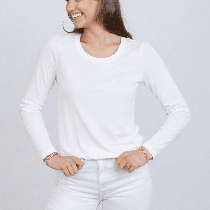 erin-gray-saturday-tee-in-white---long-sleeve-35499459