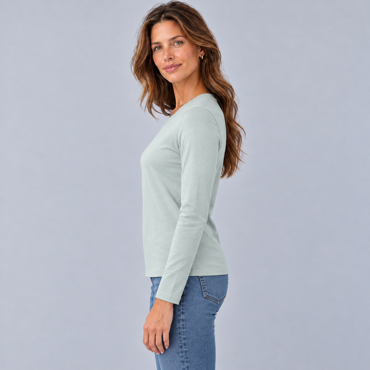 Weekender Tee in Sea Glass Blue - Long Sleeve erin gray