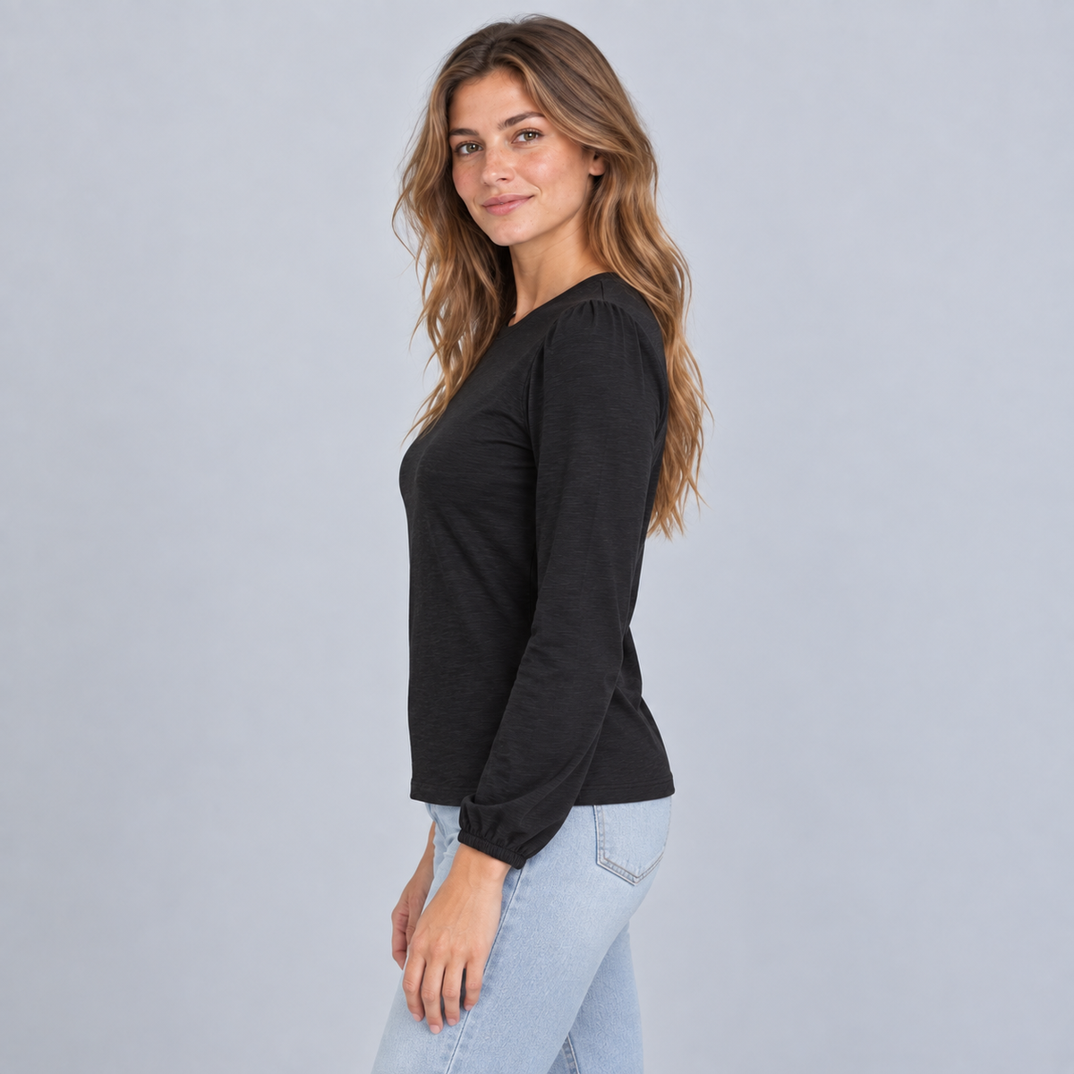 Joanie Subtle Puff Long Sleeve Tee w/Elastic Cuff in Black erin gray