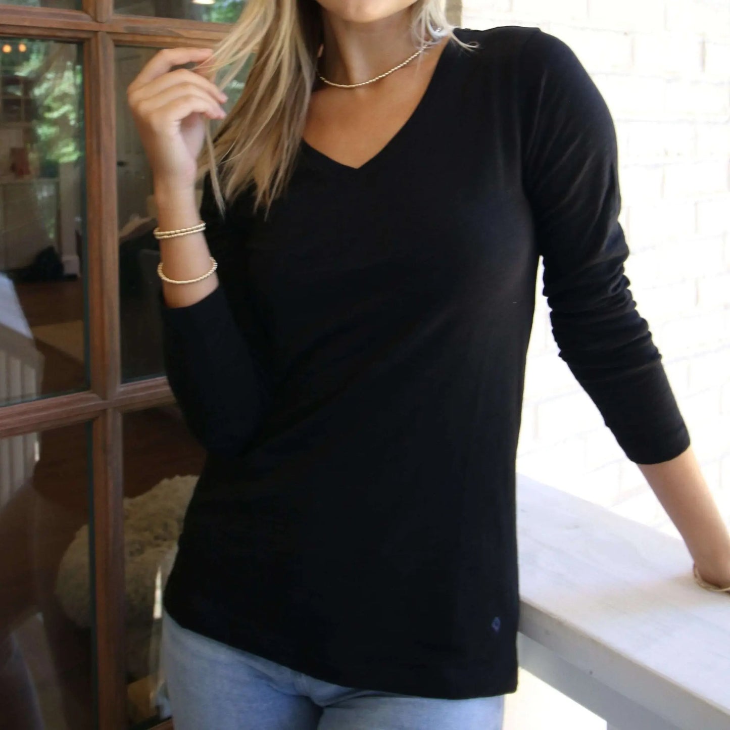Long Sleeve CYA V in Black Pima Cotton Slub - erin gray