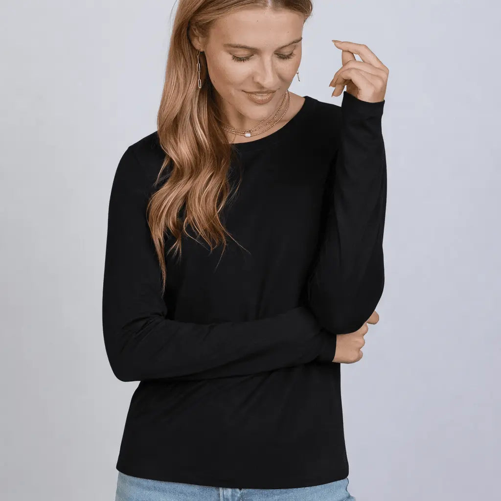 Black long sleeve cotton Weekender Tee by erin gray, slim fit, casual apparel for comfortable everyday wear.
