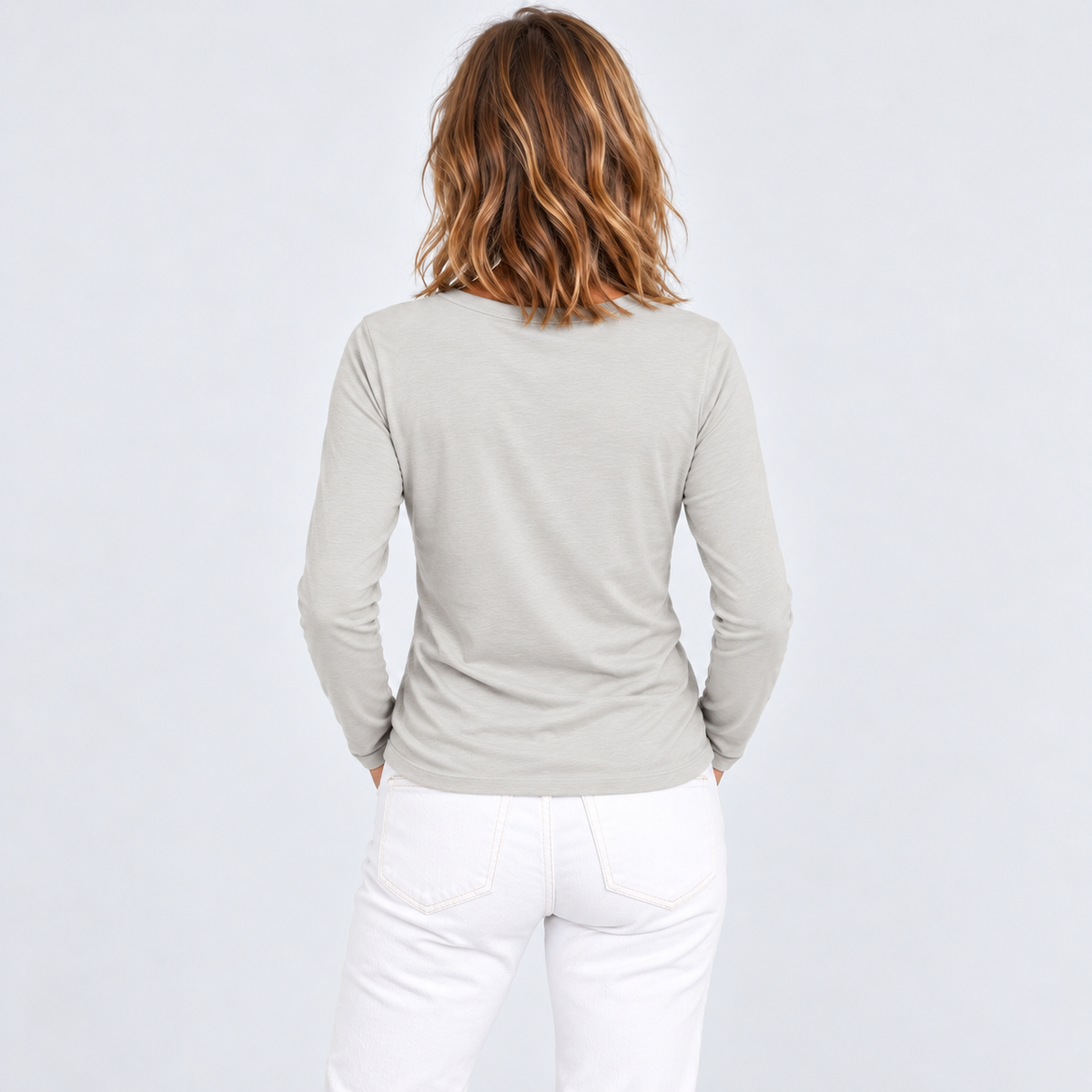 Weekender Tee in Oyster - Long Sleeve erin gray