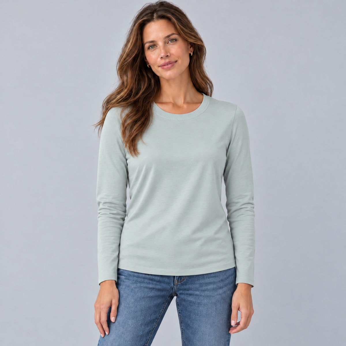 Weekender Tee in Sea Glass Blue - Long Sleeve erin gray