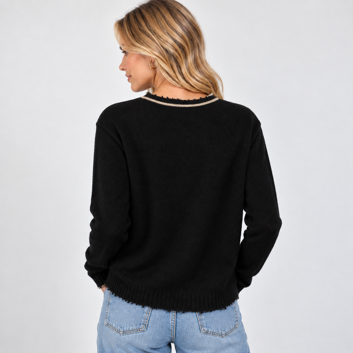 Highland Raw Edge 100% Mongolian Cashmere Sweater in Black with Beige erin gray