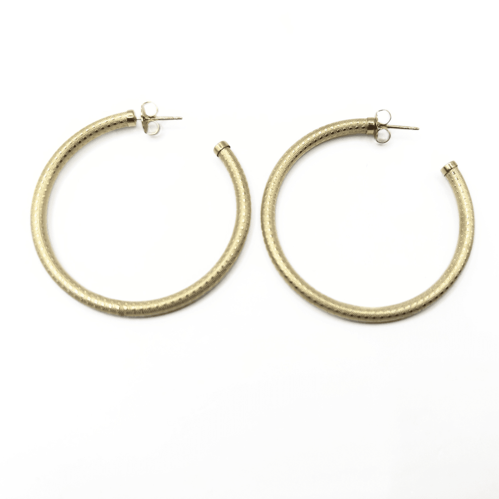 erin gray:Bali 14k Gold-Filled Patterned Post Hoops,42mm