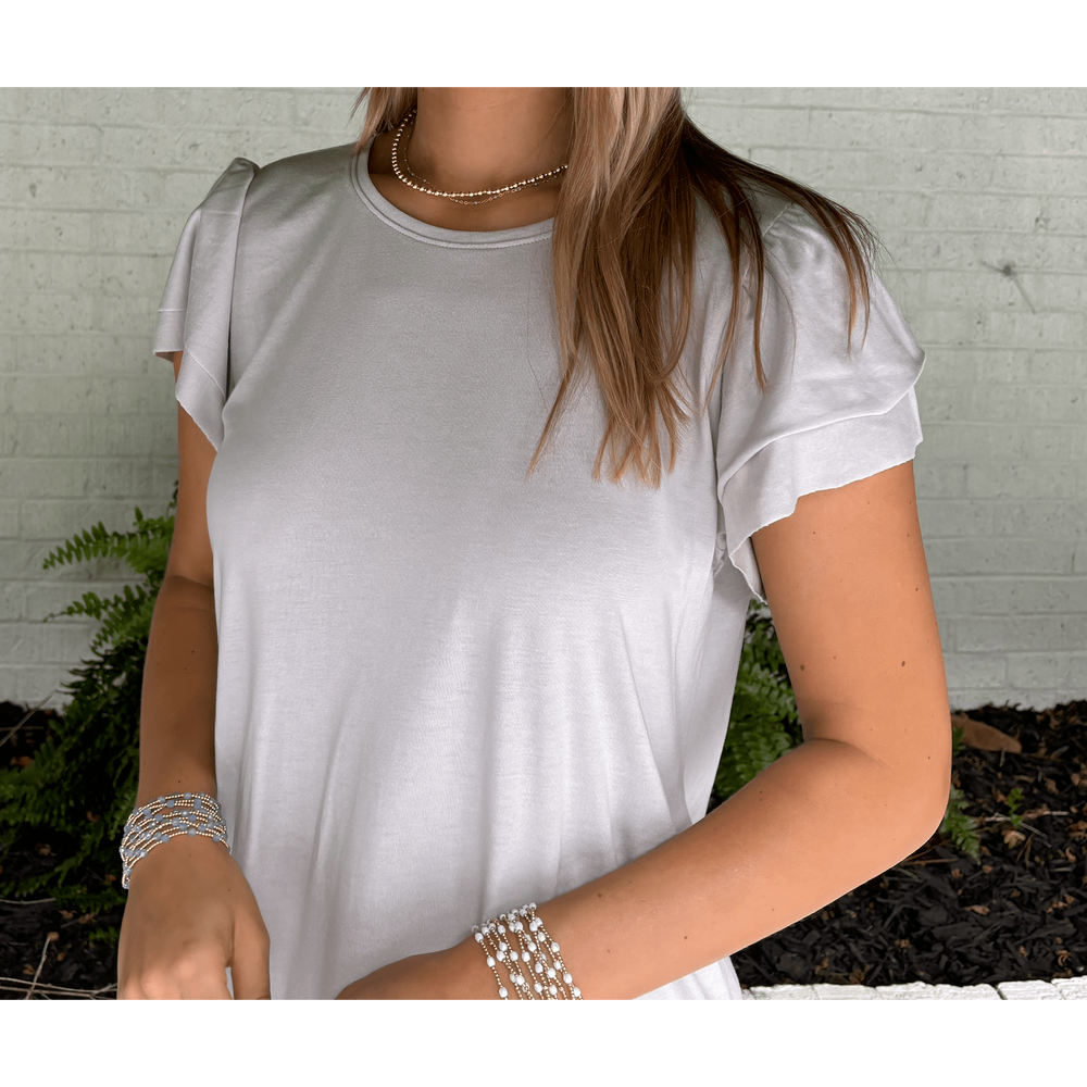 
                      
                        erin gray:Flutter Tee – Short Sleeve in Light Gray,XS
                      
                    