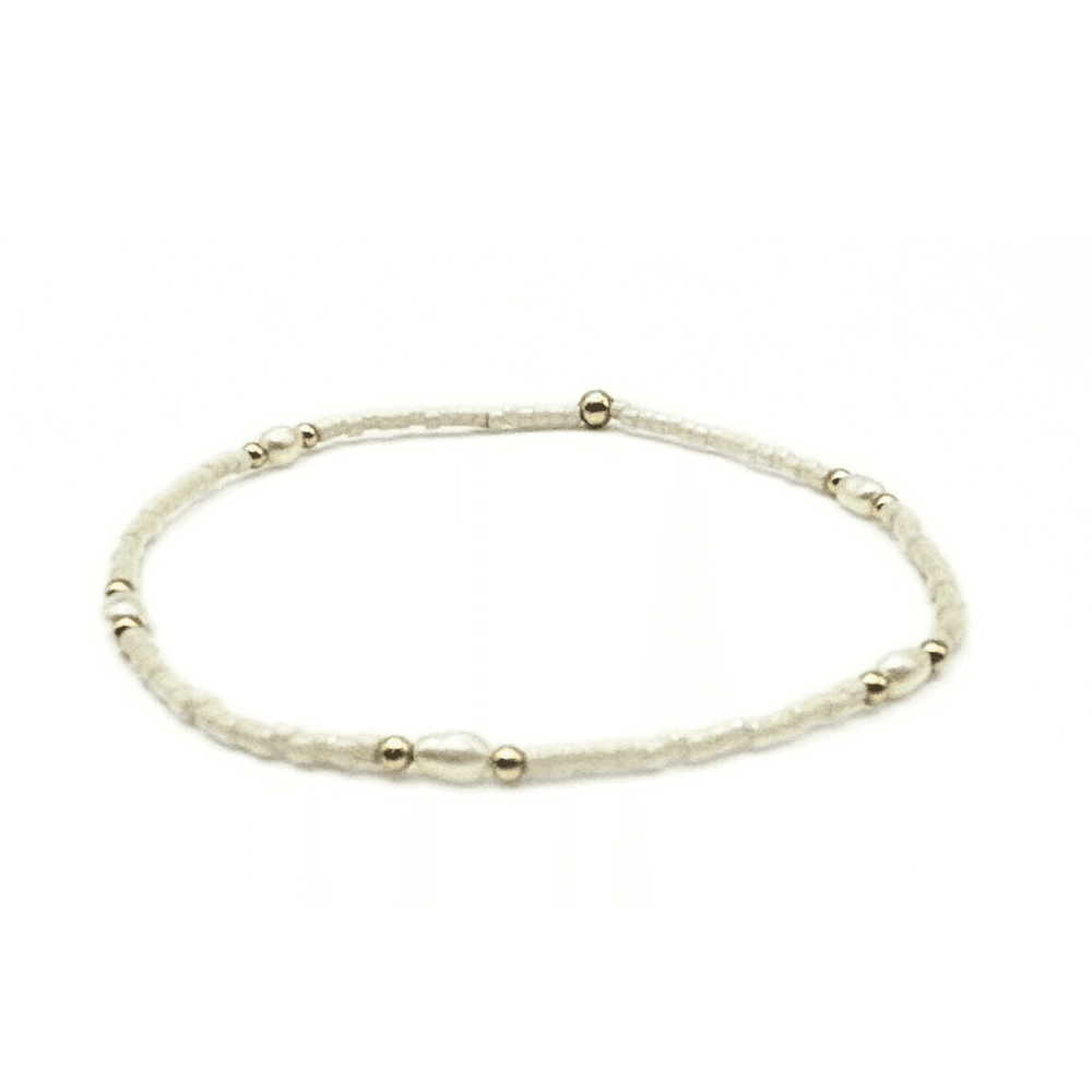 Game Day bracelet – pearl, white, and gold – Erin Gray