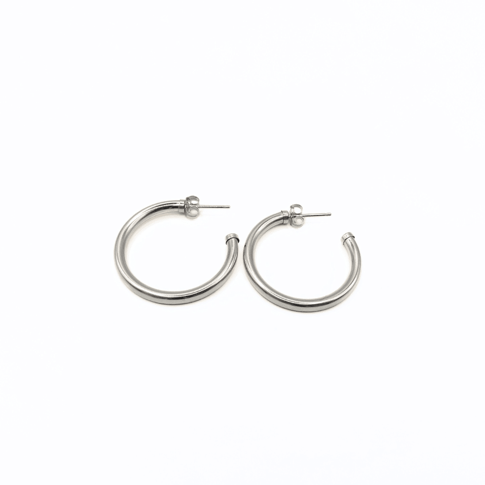 erin gray:Paris Sterling Silver Post Hoops