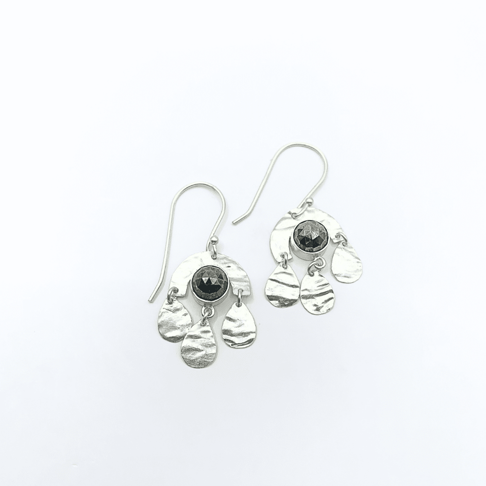 
                      
                        erin gray:Cabo Dream Pyrite Earring in Sterling Silver
                      
                    