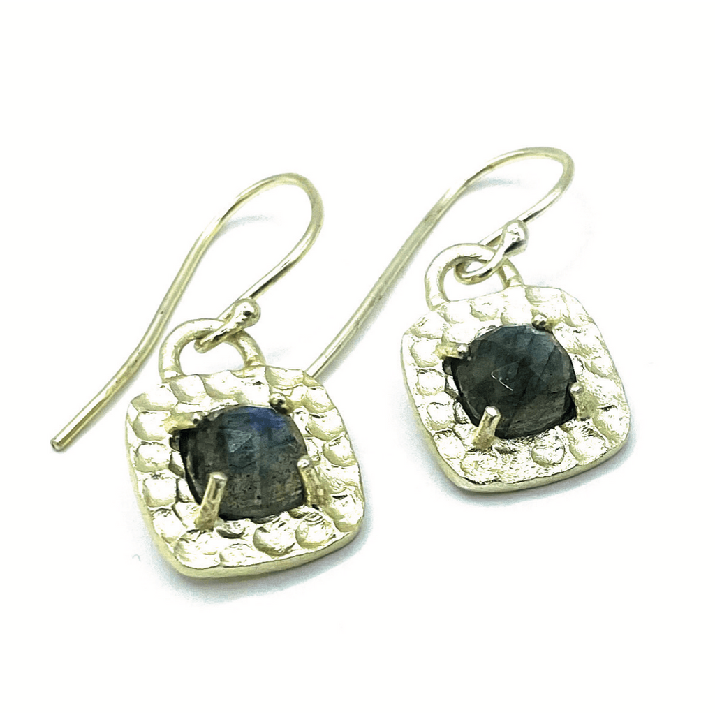 erin gray:Cabo Hammered Square and Labradorite Earring