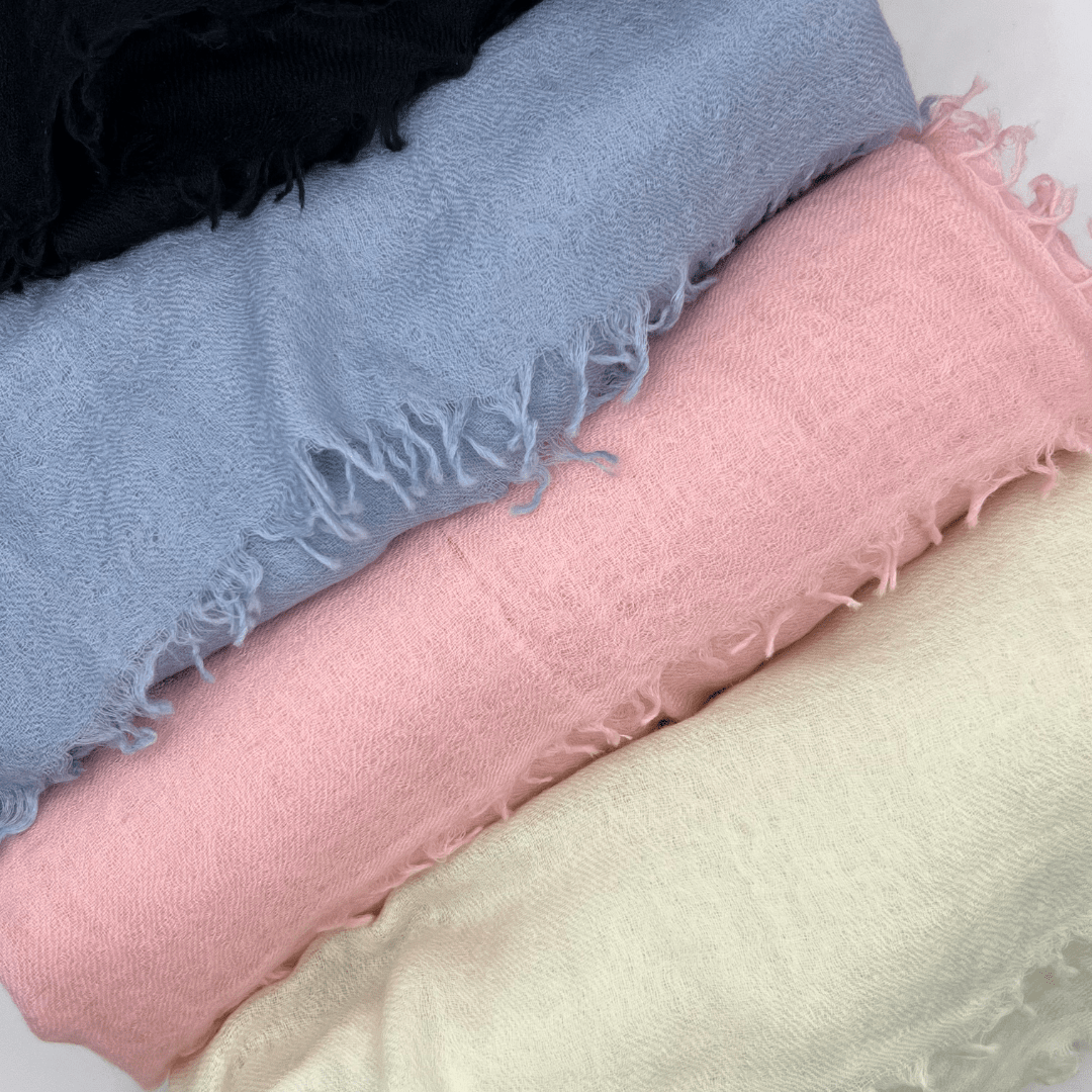 Mongolian Cashmere Scarf in Pink- Erin Gray