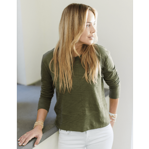 erin gray:Celia Perfect Length Tee in Olive - Long Sleeve,XS