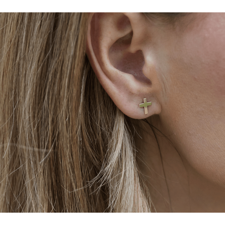 erin gray:Classic Cross Studs in 14k Gold-Filled