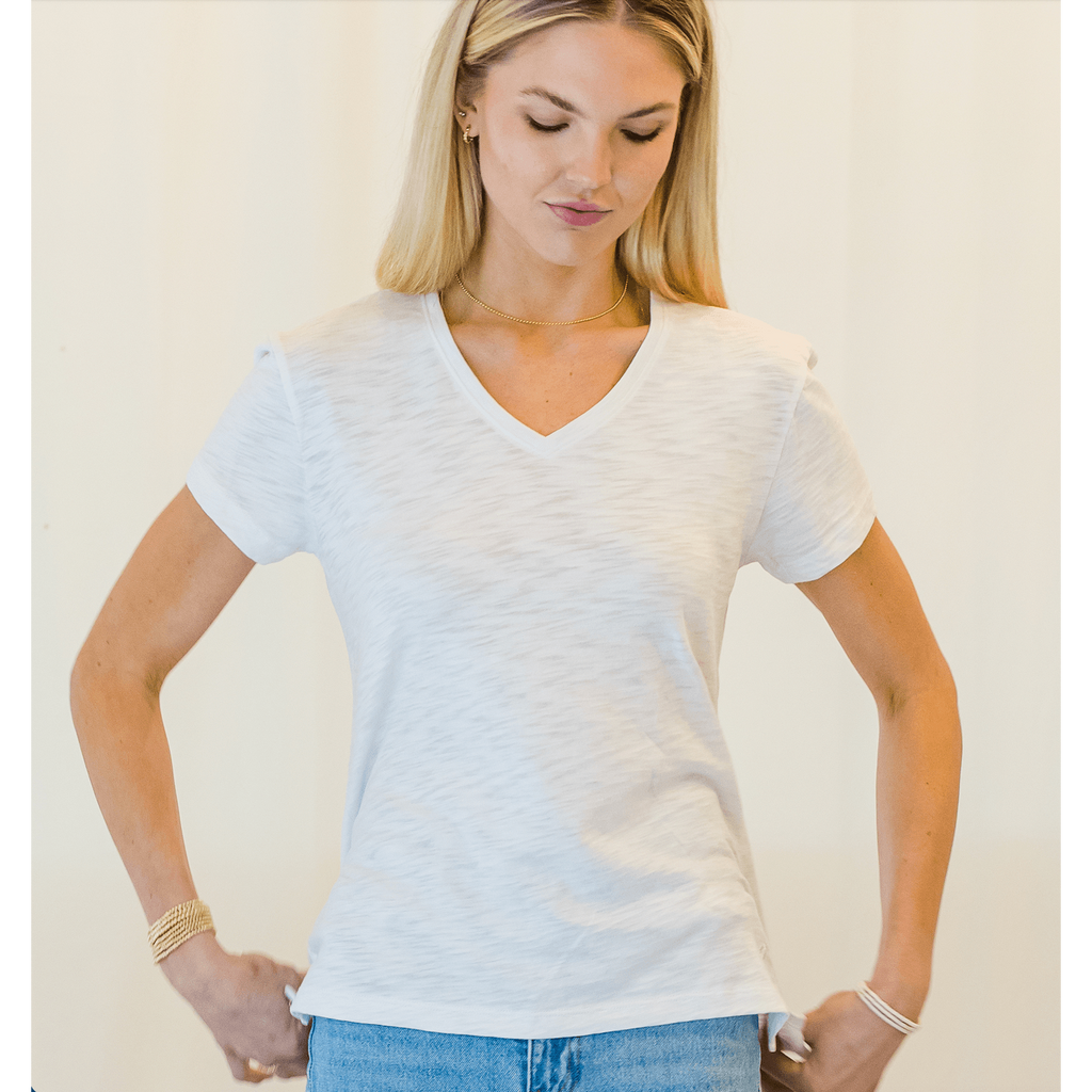 erin gray:Short Sleeve Jeans V in White,XS