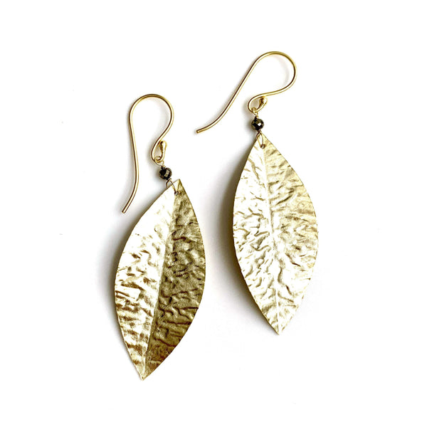 erin gray:Cabo Leaf Earring in Pyrite and Gold